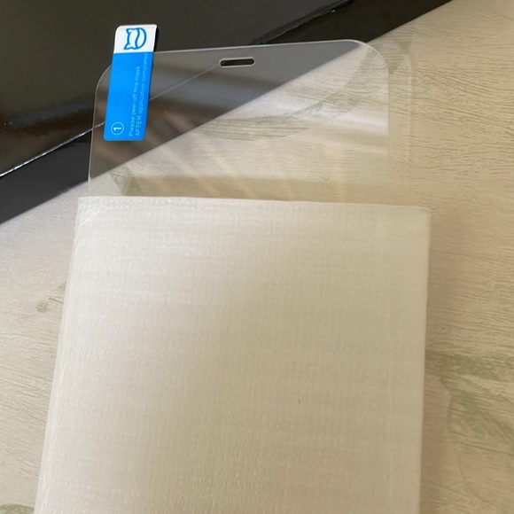 2/$15 NIB IPHONE 12/ 12 PRO CASE SET - Picture 6 of 8